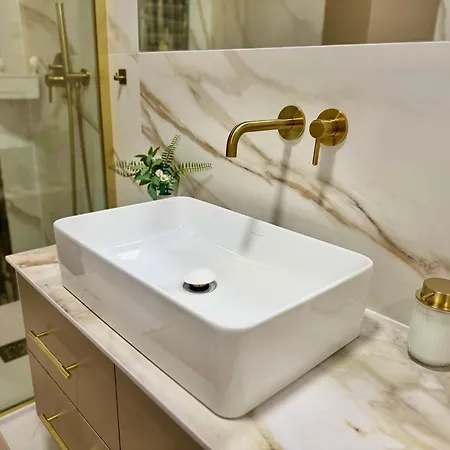 Daire Cavalli Wroclaw